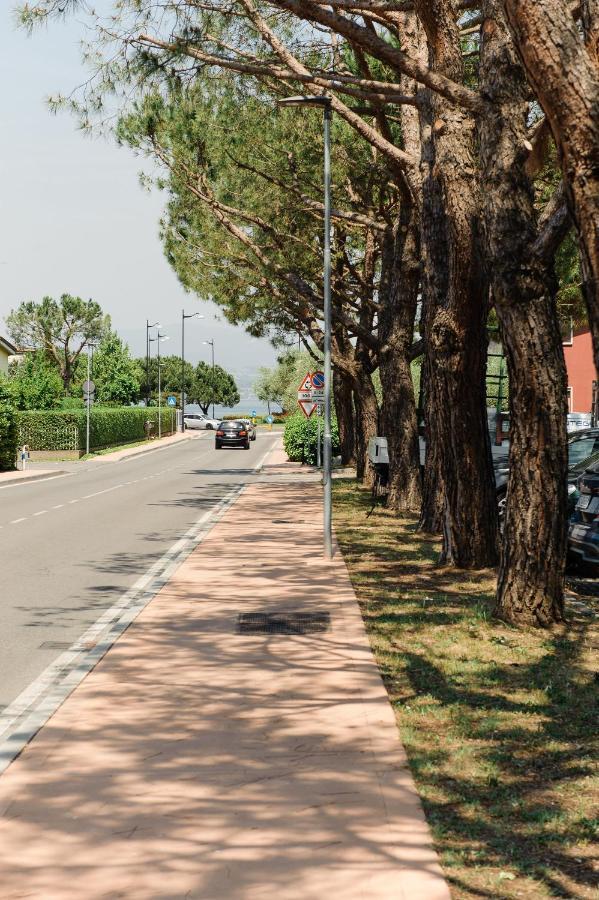 Appartamento Afrodite Desenzano del Garda Exteriér fotografie